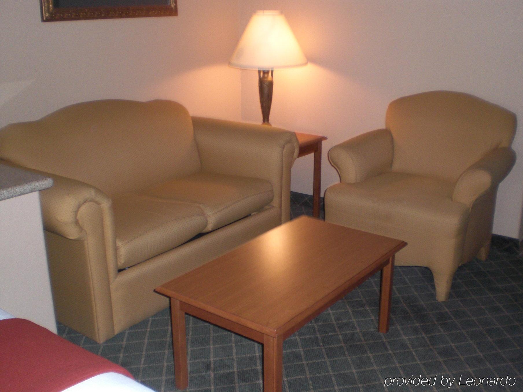 Holiday Inn Express Hotel And Suites Alice By Ihg Habitación foto