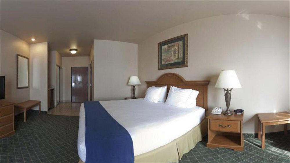 Holiday Inn Express Hotel And Suites Alice By Ihg Exterior foto